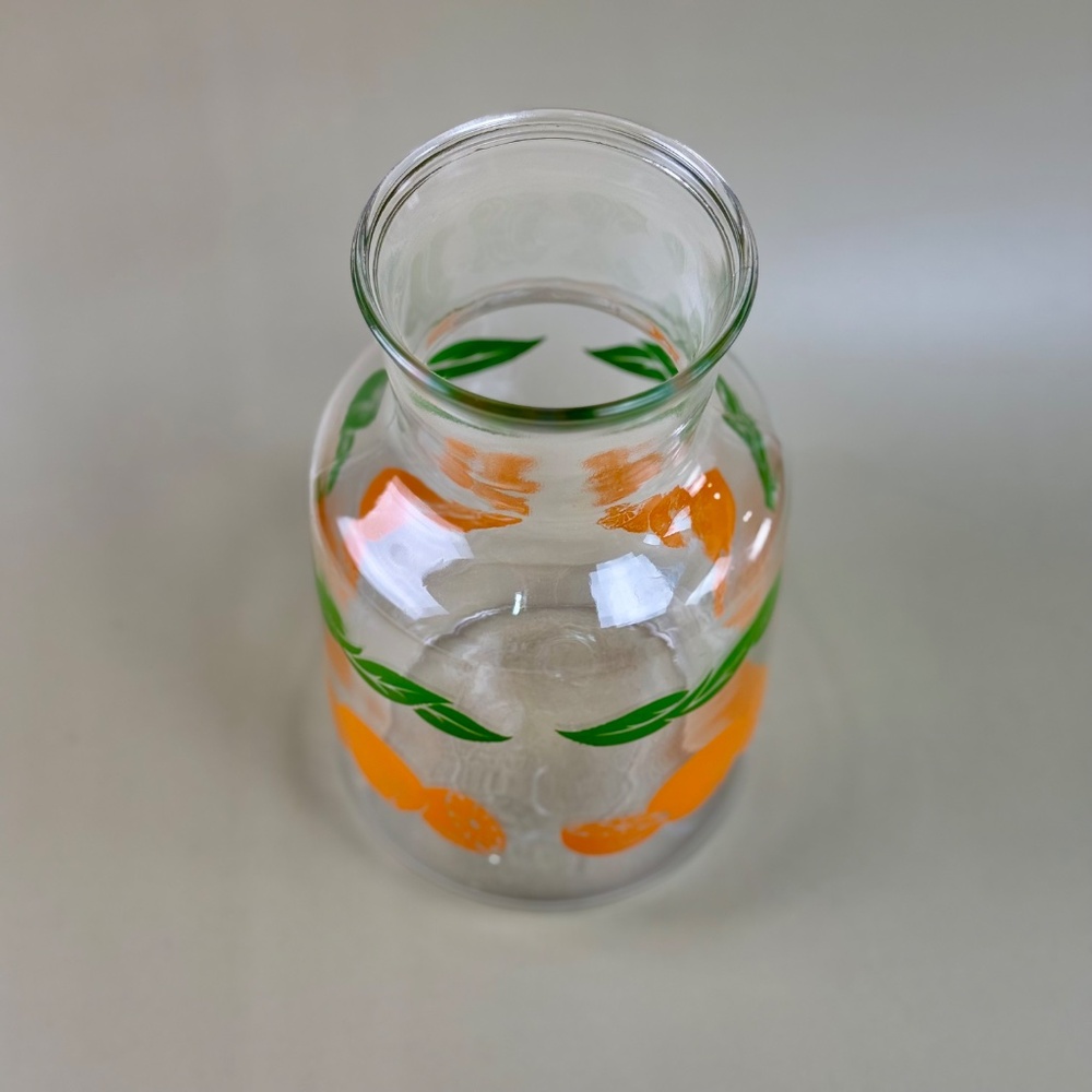 Vintage Anchor Hocking Juice Jug | Citrus Carafe with Oranges & Leaves | 1970s - Picture 3 of 15